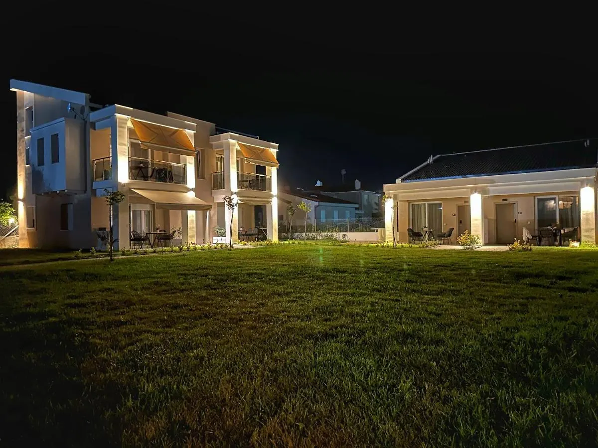 Aparthotel Bianco Mare Studios-Apartments Kalyves Polygyrou Griechenland